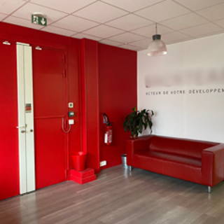 Bureau privé 12 m² 3 postes Location bureau Rue de Saisset Montrouge 92120 - photo 2